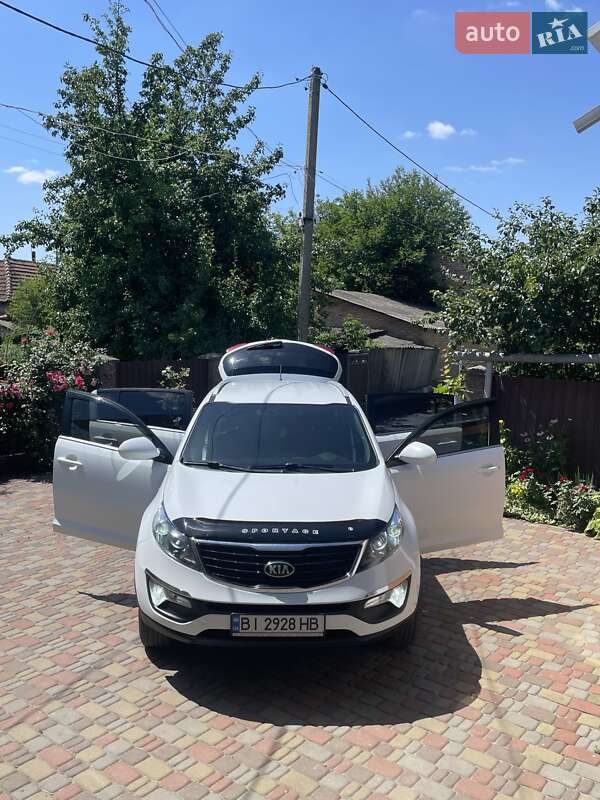 Позашляховик / Кросовер Kia Sportage 2015 в Миргороді фото 11 Позашляховик / Кросовер Kia Sportage 2015 в Миргороді