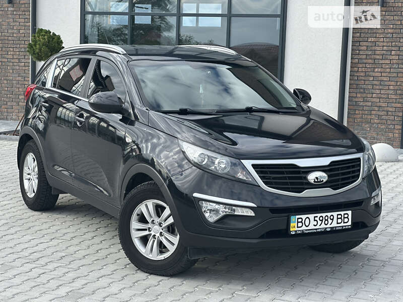 Внедорожник / Кроссовер Kia Sportage 2013 в Тернополе