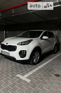 Внедорожник / Кроссовер Kia Sportage 2016 в Одессе