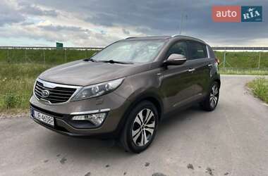 Позашляховик / Кросовер Kia Sportage 2012 в 