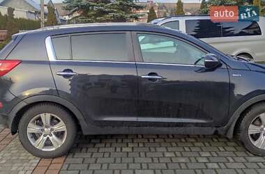 Внедорожник / Кроссовер Kia Sportage 2012 в Киеве