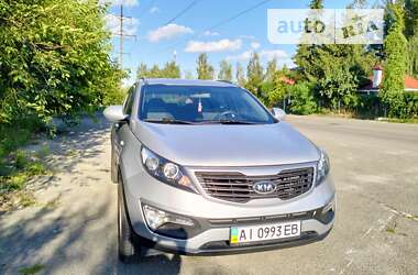 Внедорожник / Кроссовер Kia Sportage 2010 в Броварах