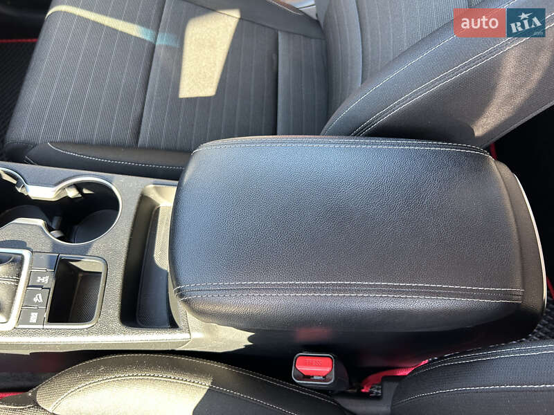 Внедорожник / Кроссовер Kia Sportage 2017 в Киеве