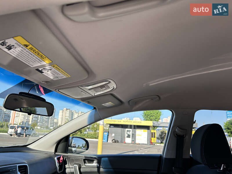 Внедорожник / Кроссовер Kia Sportage 2017 в Киеве