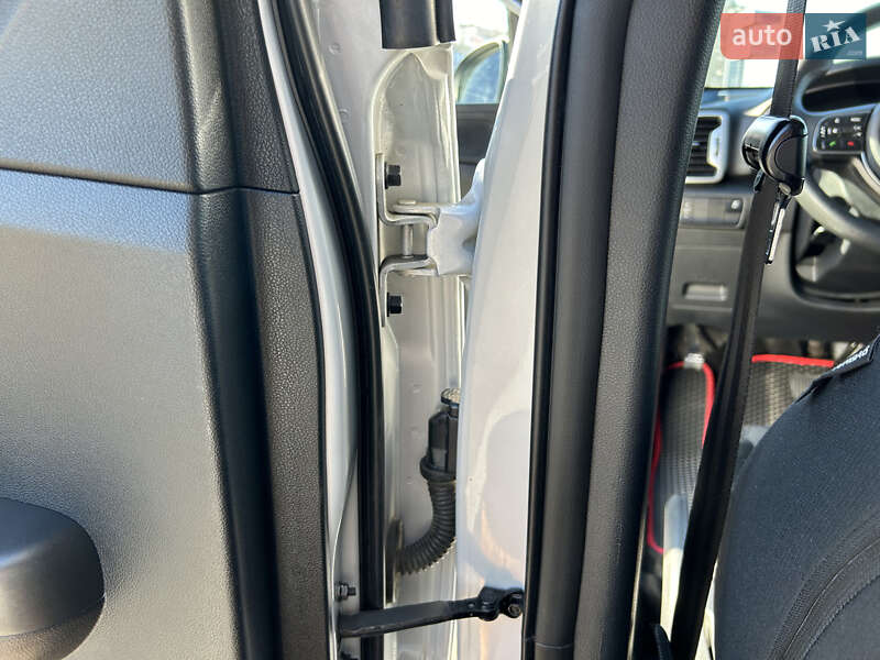 Внедорожник / Кроссовер Kia Sportage 2017 в Киеве