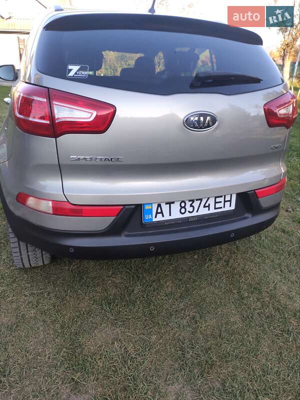 Внедорожник / Кроссовер Kia Sportage 2011 в Коломые