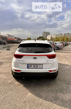 Внедорожник / Кроссовер Kia Sportage 2016 в Запорожье