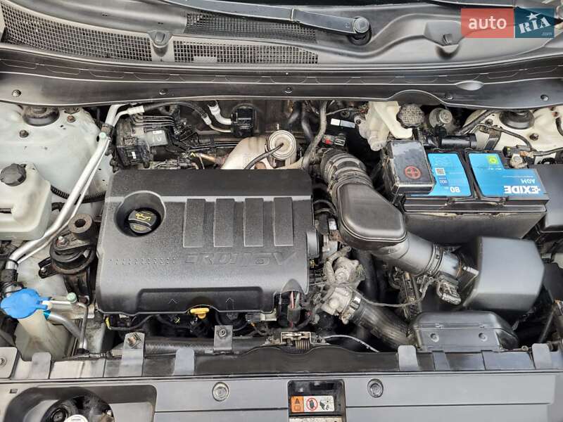 Позашляховик / Кросовер Kia Sportage 2011 в Надвірній
