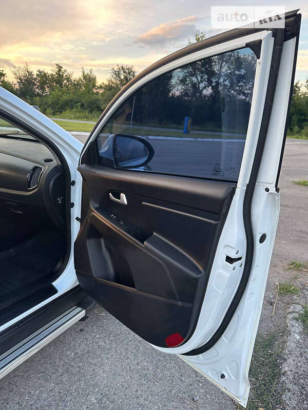 Внедорожник / Кроссовер Kia Sportage 2013 в Харькове фото 9 Внедорожник / Кроссовер Kia Sportage 2013 в Харькове