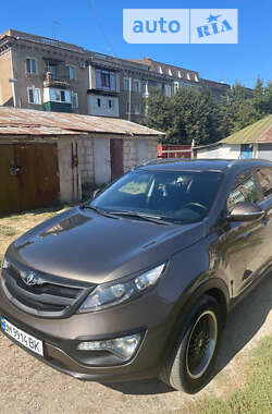 Внедорожник / Кроссовер Kia Sportage 2011 в Шостке