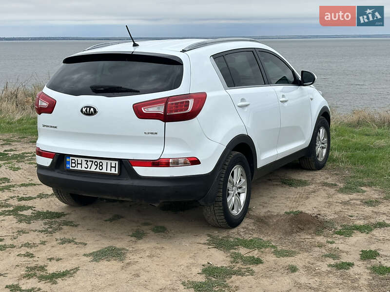 Позашляховик / Кросовер Kia Sportage 2013 в Одесі