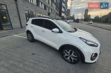 Позашляховик / Кросовер Kia Sportage 2017 в Хмельницькому