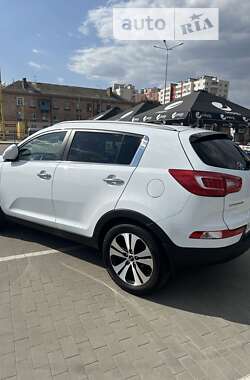 Позашляховик / Кросовер Kia Sportage 2011 в Вінниці