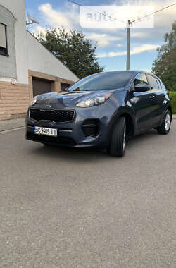 Позашляховик / Кросовер Kia Sportage 2017 в Львові