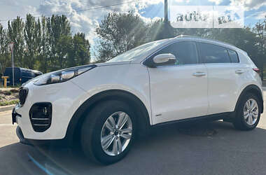 Позашляховик / Кросовер Kia Sportage 2017 в Дніпрі