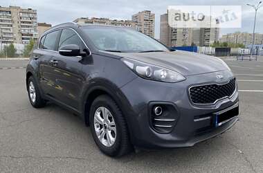 Позашляховик / Кросовер Kia Sportage 2016 в Києві