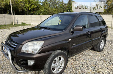 Внедорожник / Кроссовер Kia Sportage 2006 в Калуше