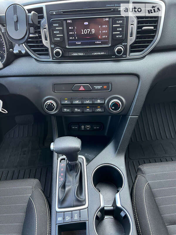 Внедорожник / Кроссовер Kia Sportage 2018 в Кременчуге