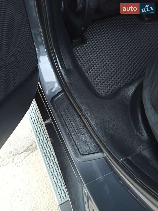 Внедорожник / Кроссовер Kia Sportage 2012 в Херсоне