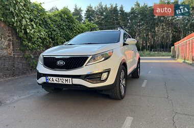 Позашляховик / Кросовер Kia Sportage 2015 в Ізюмі