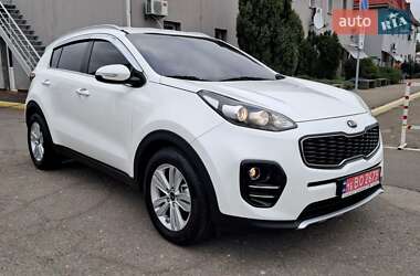 Позашляховик / Кросовер Kia Sportage 2016 в Києві