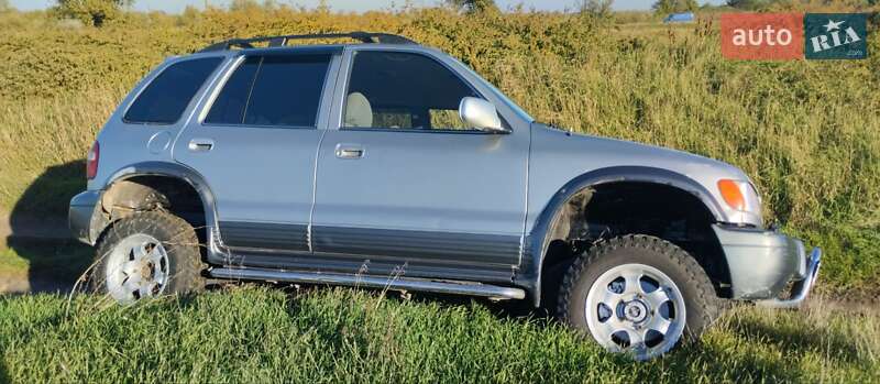 Позашляховик / Кросовер Kia Sportage 2003 в Києві