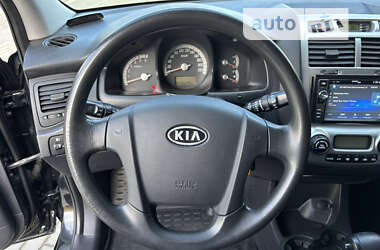 Внедорожник / Кроссовер Kia Sportage 2008 в Красилове