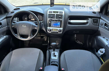 Внедорожник / Кроссовер Kia Sportage 2008 в Красилове