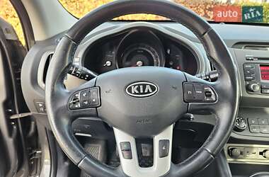 Внедорожник / Кроссовер Kia Sportage 2011 в Полтаве