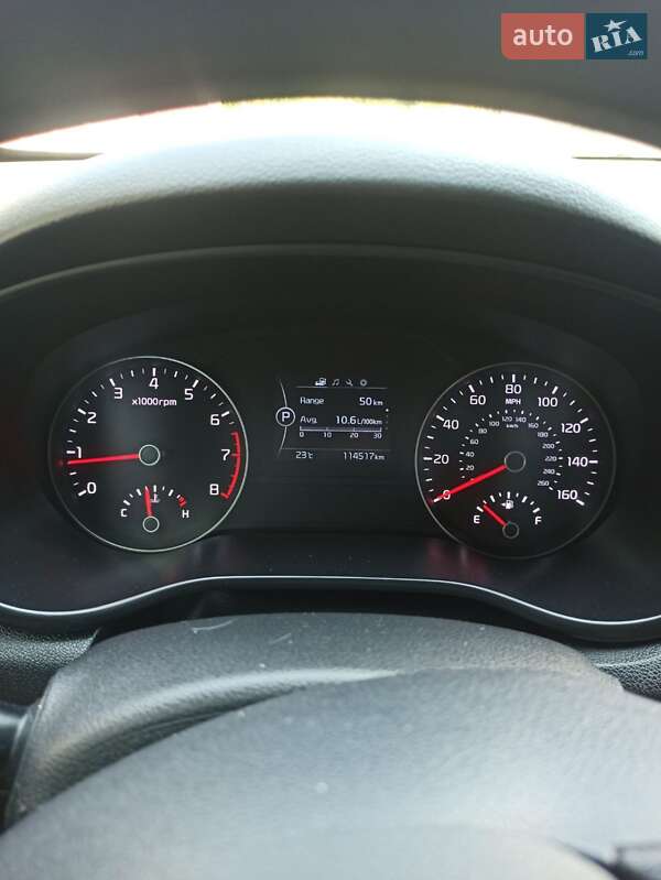 Внедорожник / Кроссовер Kia Sportage 2016 в Запорожье