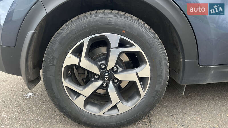 Позашляховик / Кросовер Kia Sportage 2021 в Шептицькому