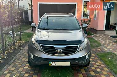 Позашляховик / Кросовер Kia Sportage 2013 в Києві