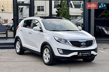 Позашляховик / Кросовер Kia Sportage 2011 в Києві