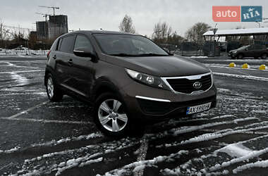 Позашляховик / Кросовер Kia Sportage 2012 в Києві