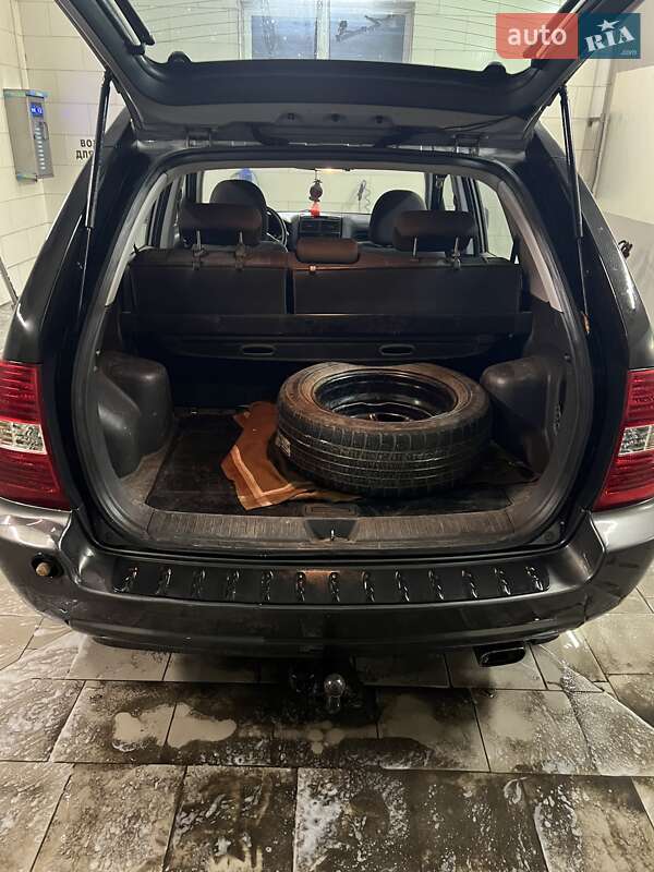 Позашляховик / Кросовер Kia Sportage 2005 в Ізюмі