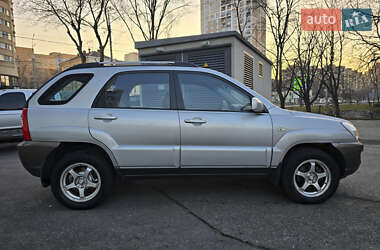 Внедорожник / Кроссовер Kia Sportage 2005 в Киеве