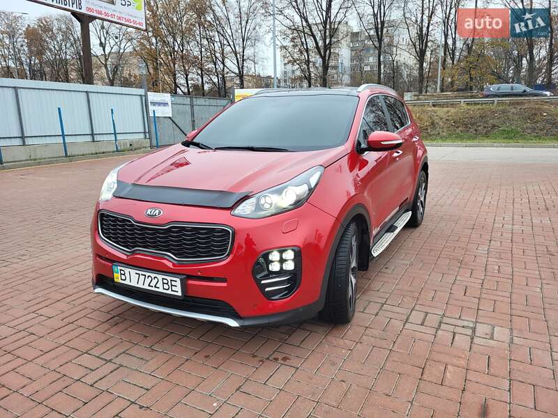 Позашляховик / Кросовер Kia Sportage 2016 в Полтаві