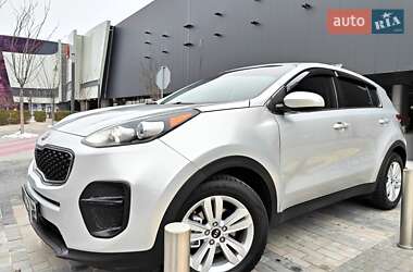 Внедорожник / Кроссовер Kia Sportage 2016 в Киеве