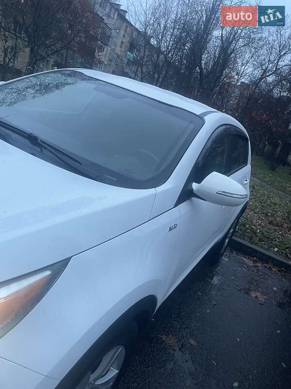 Внедорожник / Кроссовер Kia Sportage 2012 в Одессе