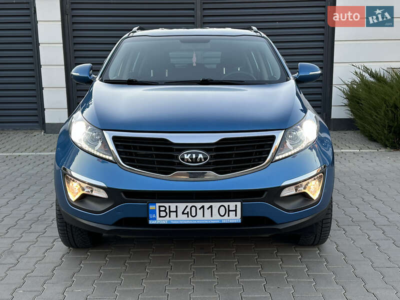 Позашляховик / Кросовер Kia Sportage 2011 в Одесі