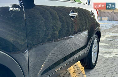 Позашляховик / Кросовер Kia Sportage 2013 в 