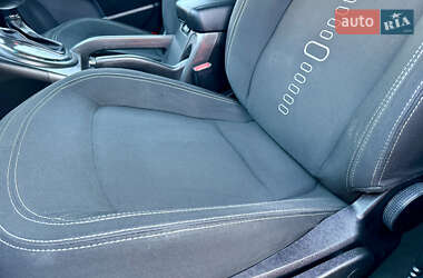 Позашляховик / Кросовер Kia Sportage 2013 в 