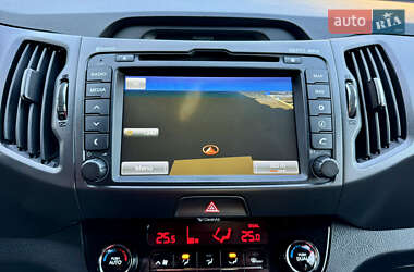 Позашляховик / Кросовер Kia Sportage 2013 в 