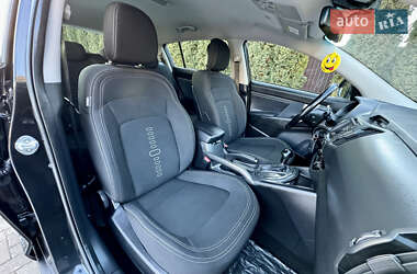 Позашляховик / Кросовер Kia Sportage 2013 в 