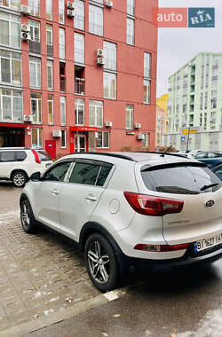 Позашляховик / Кросовер Kia Sportage 2011 в Києві