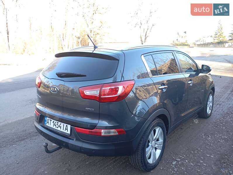 Внедорожник / Кроссовер Kia Sportage 2011 в Городенке