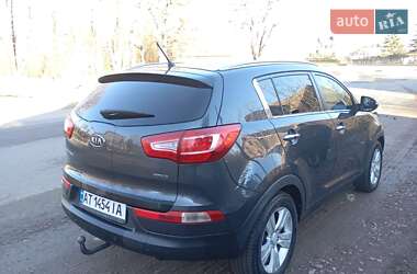 Позашляховик / Кросовер Kia Sportage 2011 в Городенці