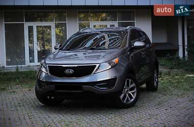 Внедорожник / Кроссовер Kia Sportage 2015 в Харькове