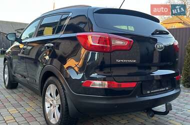 Позашляховик / Кросовер Kia Sportage 2011 в Івано-Франківську