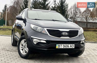 Позашляховик / Кросовер Kia Sportage 2012 в Тернополі